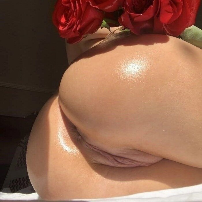 Roses - NSFW, Erotic, Girls, Aesthetics, No face