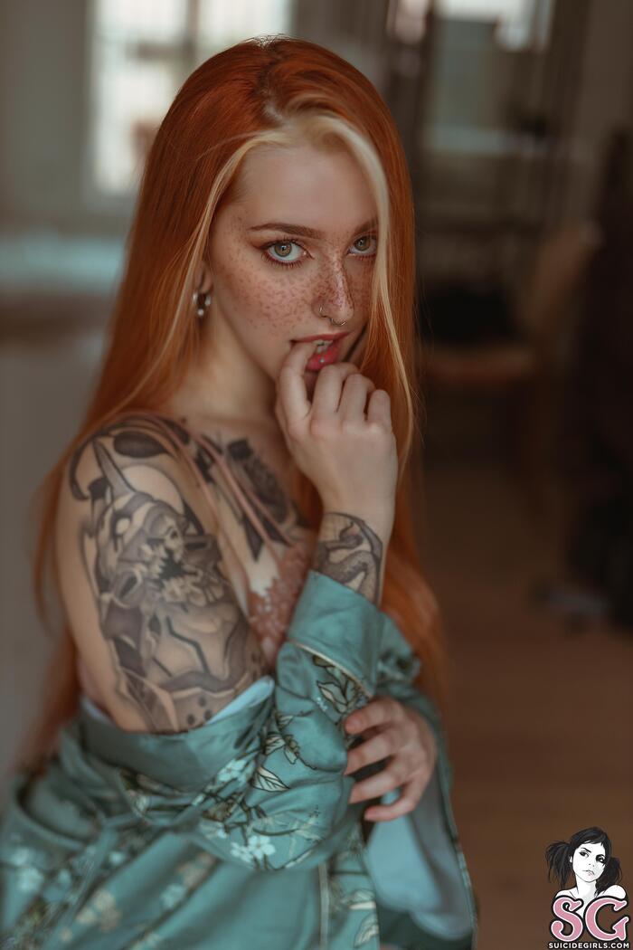 Violetlatte - Floral Eclipse - NSFW, Suicide girls, Erotic, Boobs, Booty, Labia, Girls, Girl with tattoo, Piercing, Redheads, Freckles, Longpost