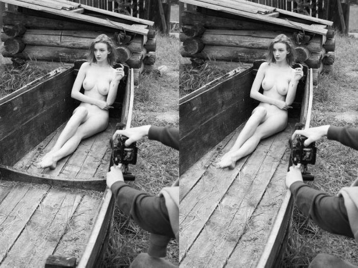 Find seven differences - NSFW, Erotic, Girls, Black and white photo, A boat, Photographer, Search, Differences