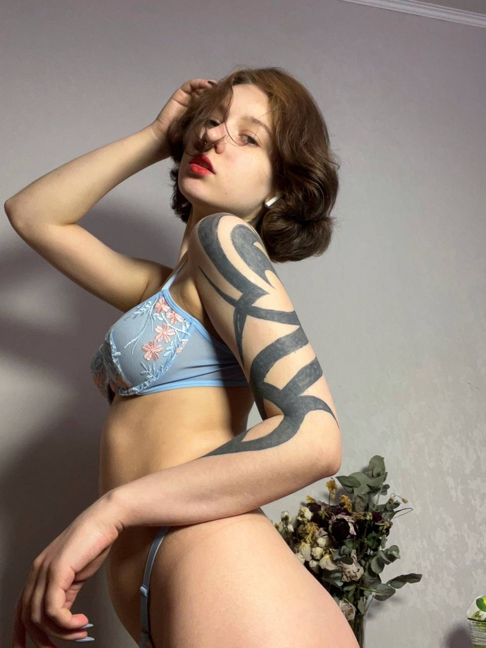 Fall has come - NSFW, My, Girls, Erotic, Homemade, Boobs, Underwear, Tattoo, Girl with tattoo