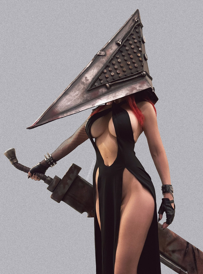 Pyramid Head - NSFW, Аниме, Anime Art, Арт, Девушки, Игры, Пирамидоголовый, Silent Hill, Silent Hill 2, Правило 63, Yoracrab, 2D vs 3D, Сиськи, Jessica Nigri, Длиннопост