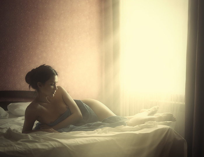 Morning - NSFW, Erotic, Girls, Boobs, Bed, Photographer David Dubnitsky, The photo, 18+